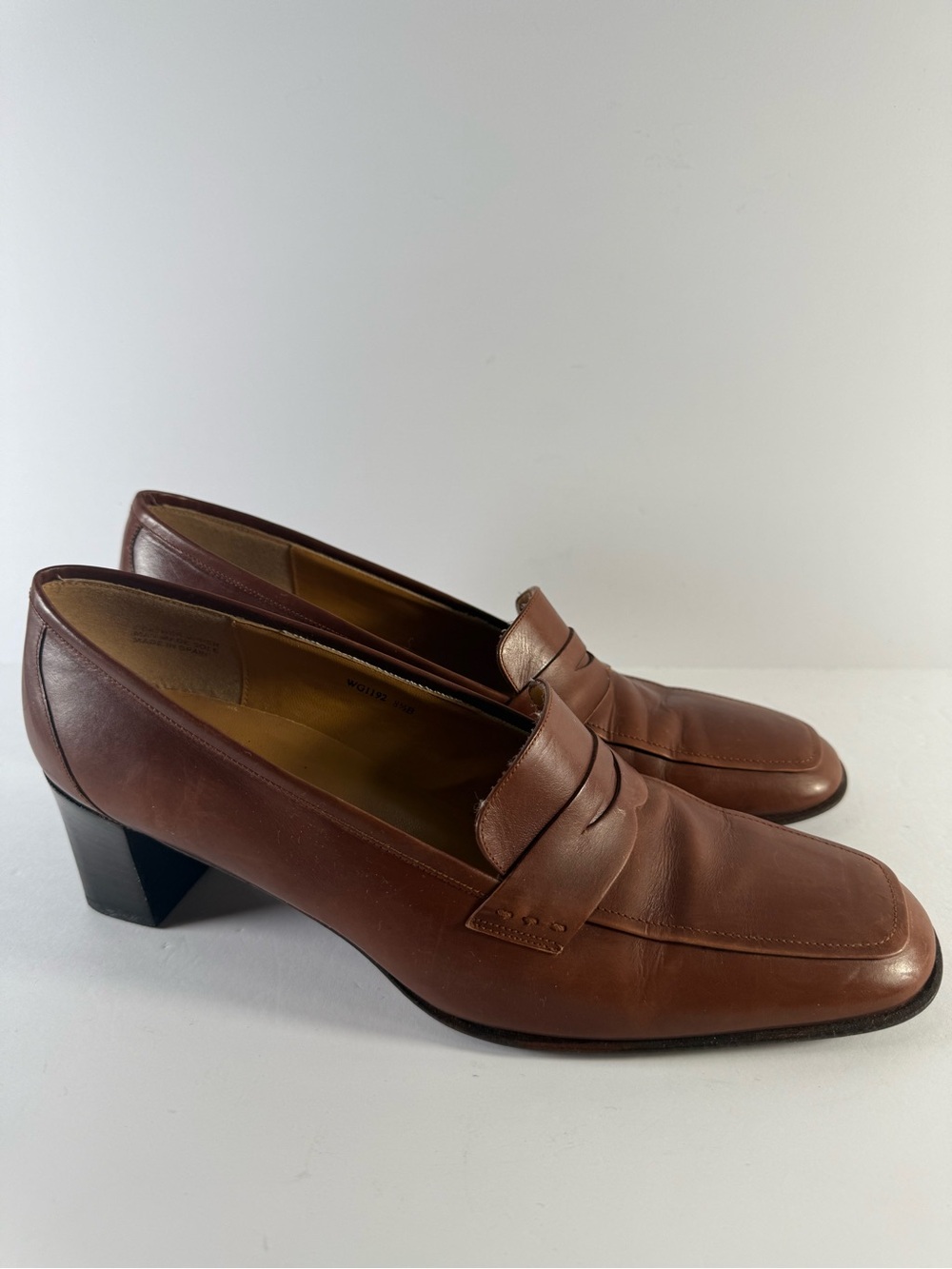Ralph Lauren Brown Penny Loafers Womens Leather - Size 8.5